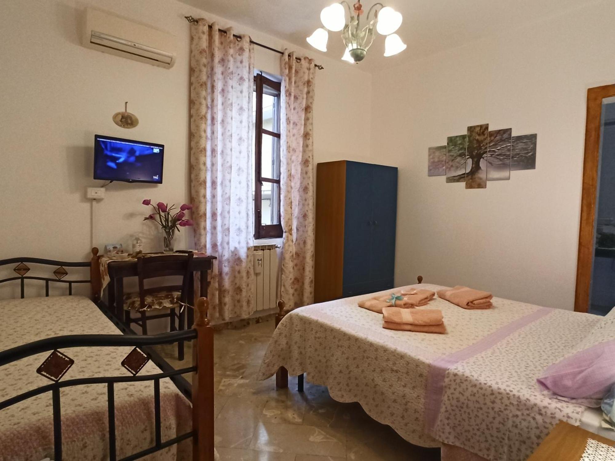 B&B Le 4 Stagioni Sul Viale, Belvedere Di Агридженто Екстериор снимка